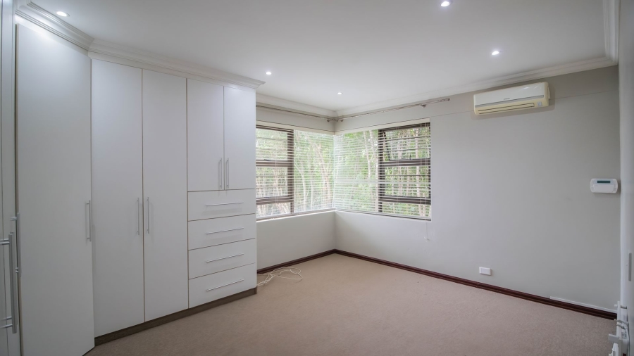 4 Bedroom Property for Sale in Beacon Bay Eastern Cape